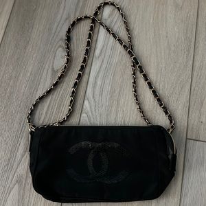 Chanel shoulder bag - AUTHENTIC